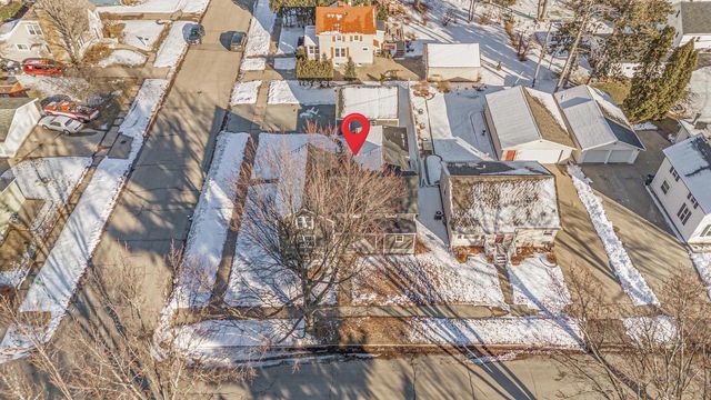 1202 S PEARL STREET, New London, WI 54961