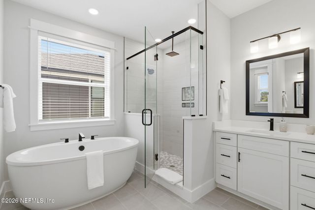 628 LOWER 8TH Avenue S, Jacksonville Beach, FL 32250