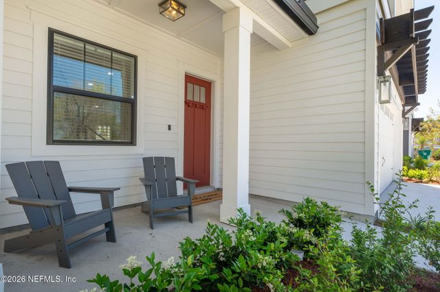 628 LOWER 8TH Avenue S, Jacksonville Beach, FL 32250