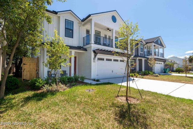 628 LOWER 8TH Avenue S, Jacksonville Beach, FL 32250