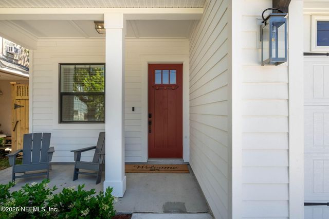 628 LOWER 8TH Avenue S, Jacksonville Beach, FL 32250