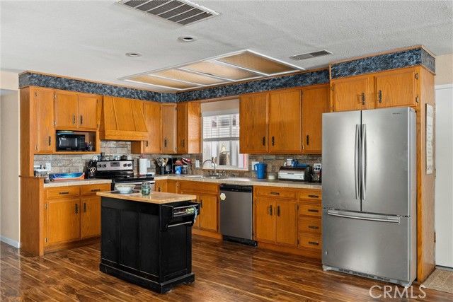 6176 Some Way, Magalia, CA 95954