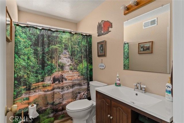 6176 Some Way, Magalia, CA 95954