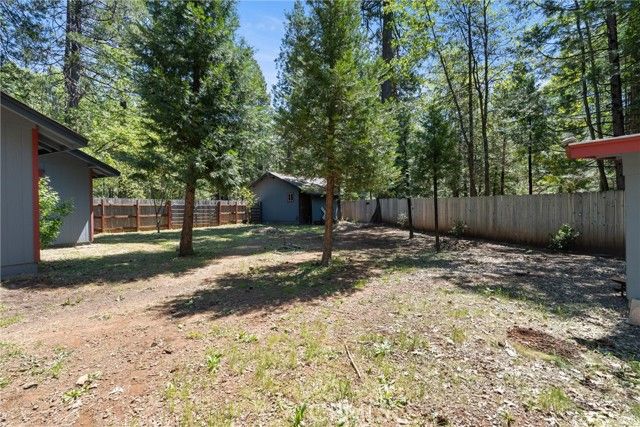 6176 Some Way, Magalia, CA 95954