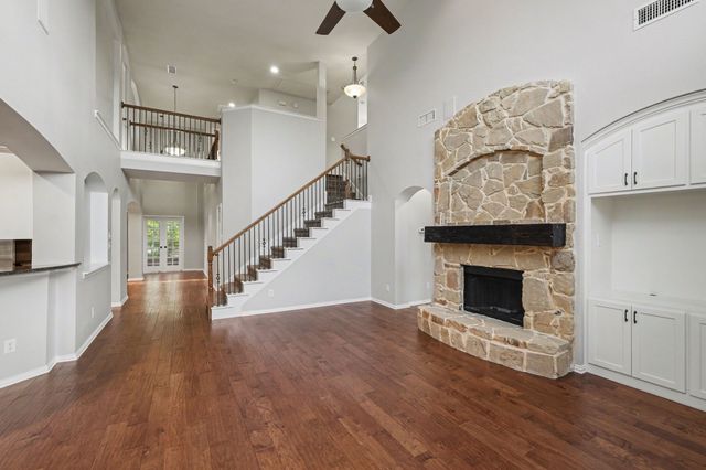 4216 Boxwood Drive, Denton, TX 76208