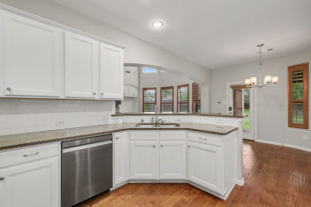 4216 Boxwood Drive, Denton, TX 76208