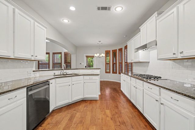 4216 Boxwood Drive, Denton, TX 76208
