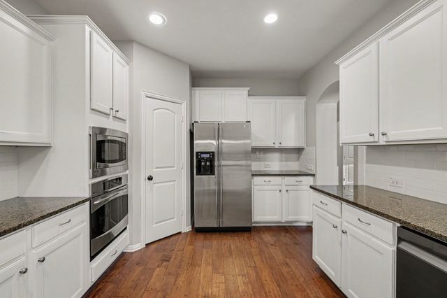 4216 Boxwood Drive, Denton, TX 76208