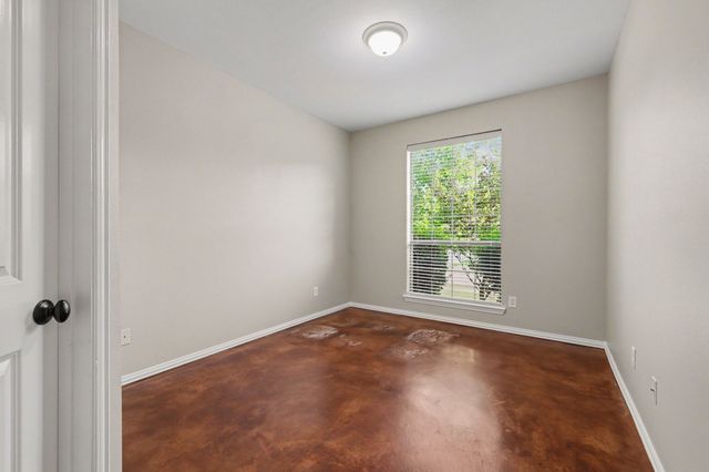 4216 Boxwood Drive, Denton, TX 76208