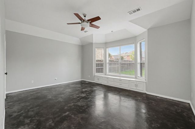 4216 Boxwood Drive, Denton, TX 76208