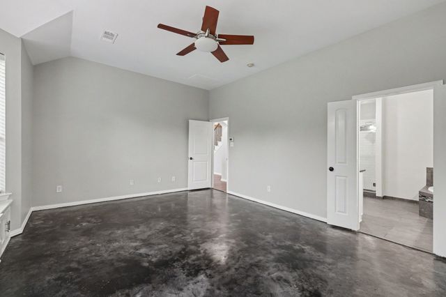 4216 Boxwood Drive, Denton, TX 76208