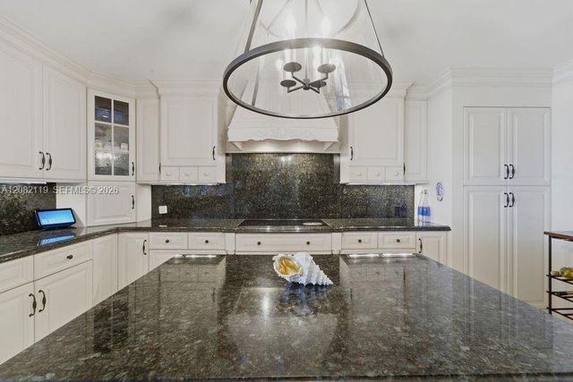 19670 Beach Road PHB4, Tequesta, FL 33469