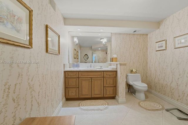 19670 Beach Road PHB4, Tequesta, FL 33469