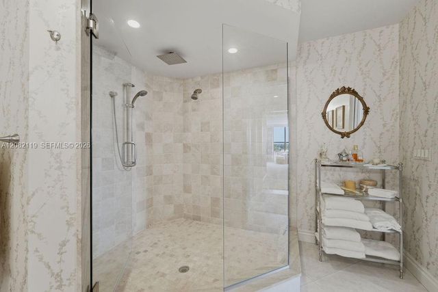 19670 Beach Road PHB4, Tequesta, FL 33469