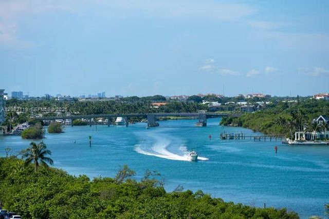 19670 Beach Road PHB4, Tequesta, FL 33469