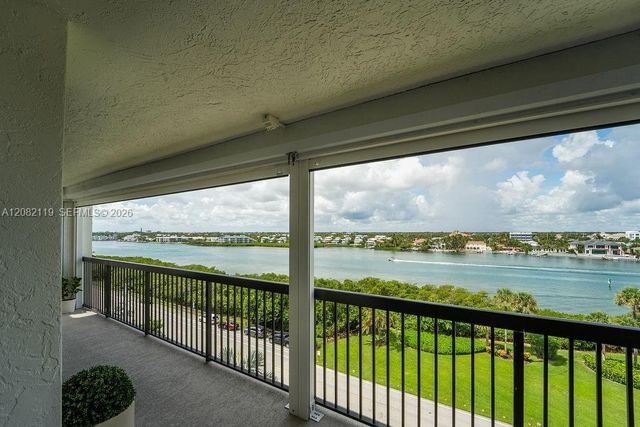 19670 Beach Road PHB4, Tequesta, FL 33469
