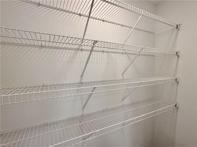 211 Misty Ridge LN, Suffolk, VA 23434