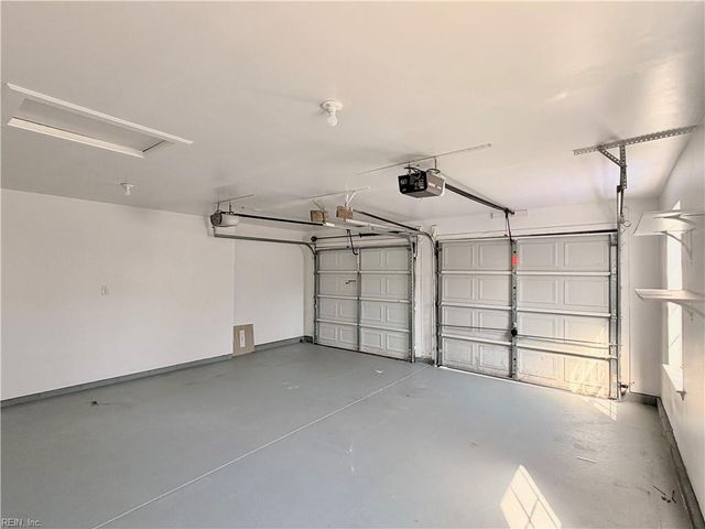 211 Misty Ridge LN, Suffolk, VA 23434