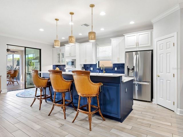 12729 FONTANA LOOP, Lakewood Ranch, FL 34211