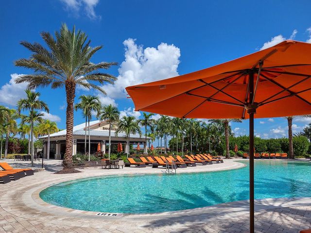 12729 FONTANA LOOP, Lakewood Ranch, FL 34211