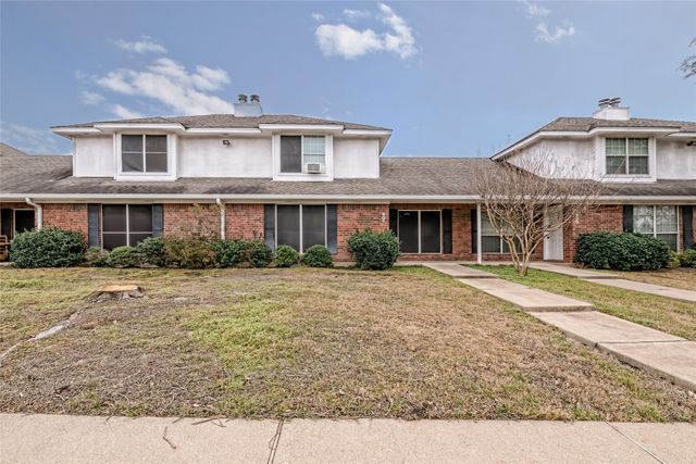 807 Chambers Creek, Hewitt, TX 76643
