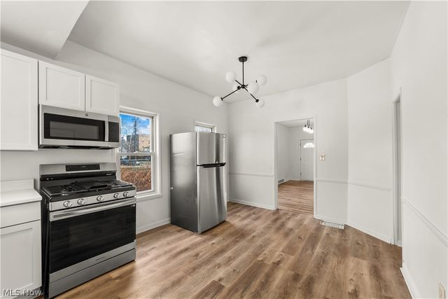 1314 Cove Avenue, Lakewood, OH 44107