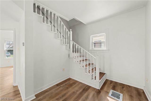 1314 Cove Avenue, Lakewood, OH 44107