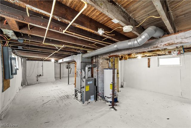 1314 Cove Avenue, Lakewood, OH 44107