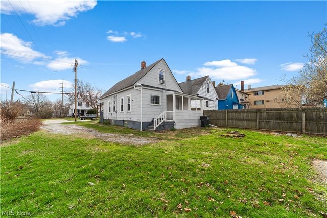 1314 Cove Avenue, Lakewood, OH 44107