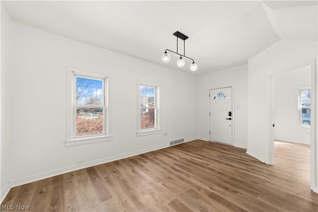 1314 Cove Avenue, Lakewood, OH 44107