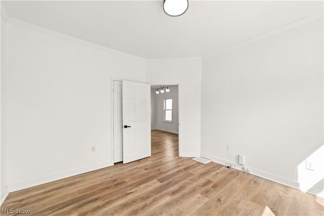 1314 Cove Avenue, Lakewood, OH 44107