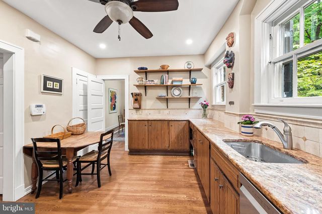 614 W UNIVERSITY PKWY, Baltimore, MD 21210