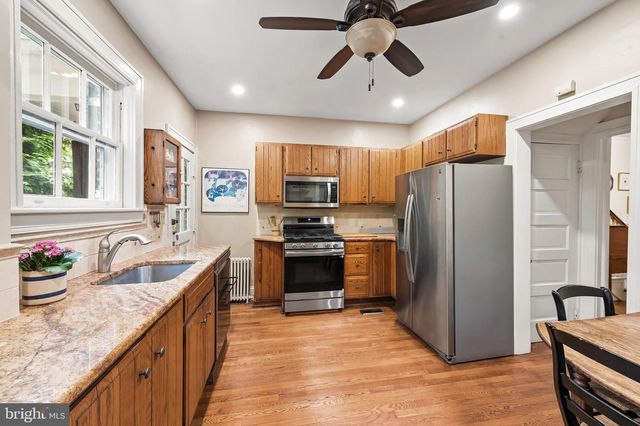 614 W UNIVERSITY PKWY, Baltimore, MD 21210