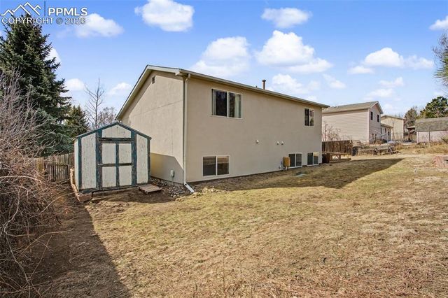 2120 Rimwood Drive, Colorado Springs, CO 80918