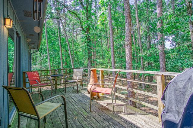 12 Estella Circle, Hot Springs Village, AR 71909