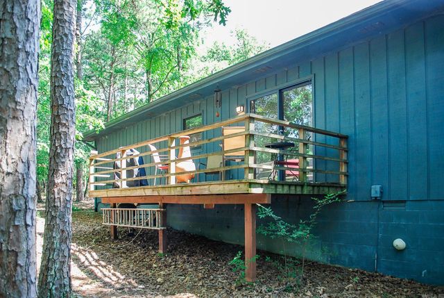 12 Estella Circle, Hot Springs Village, AR 71909