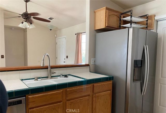 305 Tanner Michael, Bakersfield, CA 93308