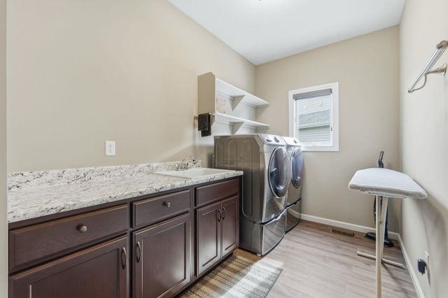 13498 Martingale Cove, Grabill, IN 46741