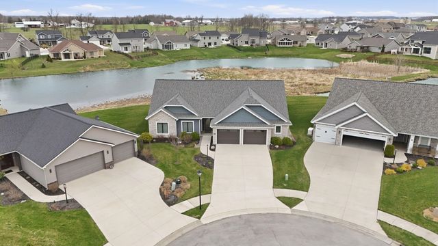 13498 Martingale Cove, Grabill, IN 46741