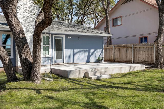 4305 Yucatan LN, Austin, TX 78727