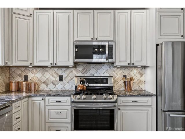 10559 Vaughn Way, Commerce City, CO 80022