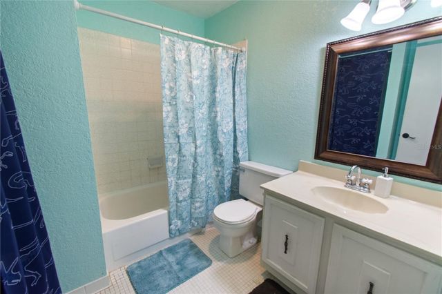 1836 N CRYSTAL LAKE DRIVE 27, Lakeland, FL 33801