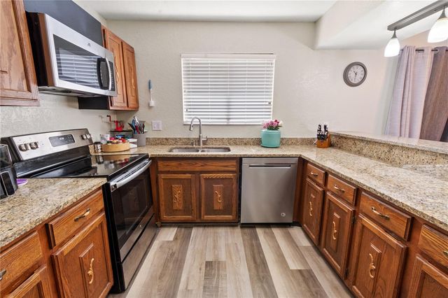1836 N CRYSTAL LAKE DRIVE 27, Lakeland, FL 33801