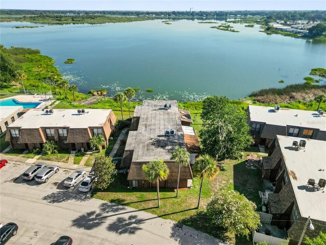 1836 N CRYSTAL LAKE DRIVE 27, Lakeland, FL 33801