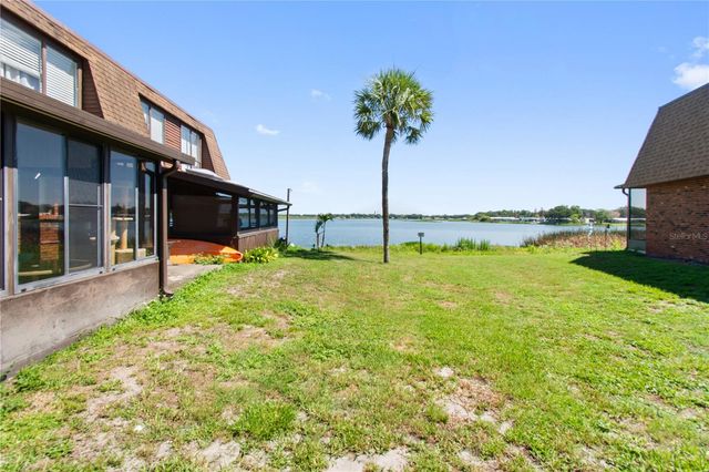 1836 N CRYSTAL LAKE DRIVE 27, Lakeland, FL 33801