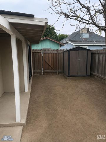 217 E Moneta Avenue, Bakersfield, CA 93308