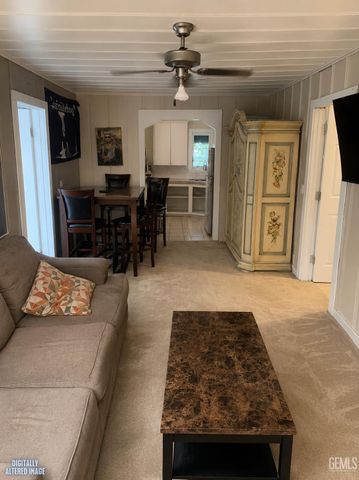 217 E Moneta Avenue, Bakersfield, CA 93308