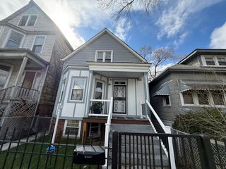 5942 S Justine Street, Chicago, IL 60636