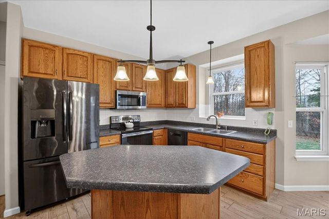 4709 Providence Woods Circle, Wentzville, MO 63385