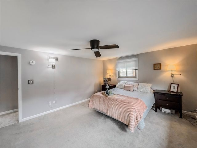 2662 Bethel Crest Dr, Bethel Park, PA 15102